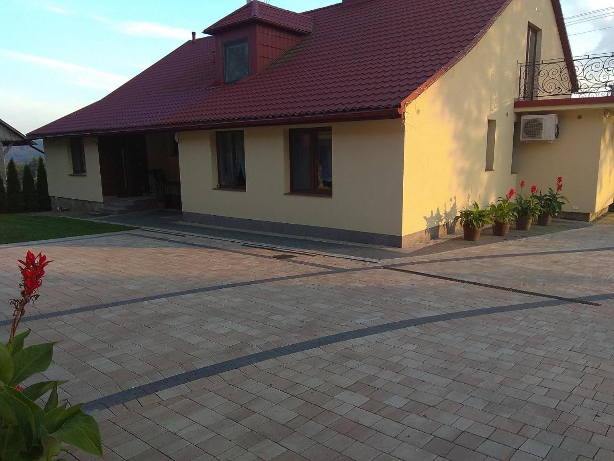 Apartamenty U Maksa Krzywcza Exterior foto